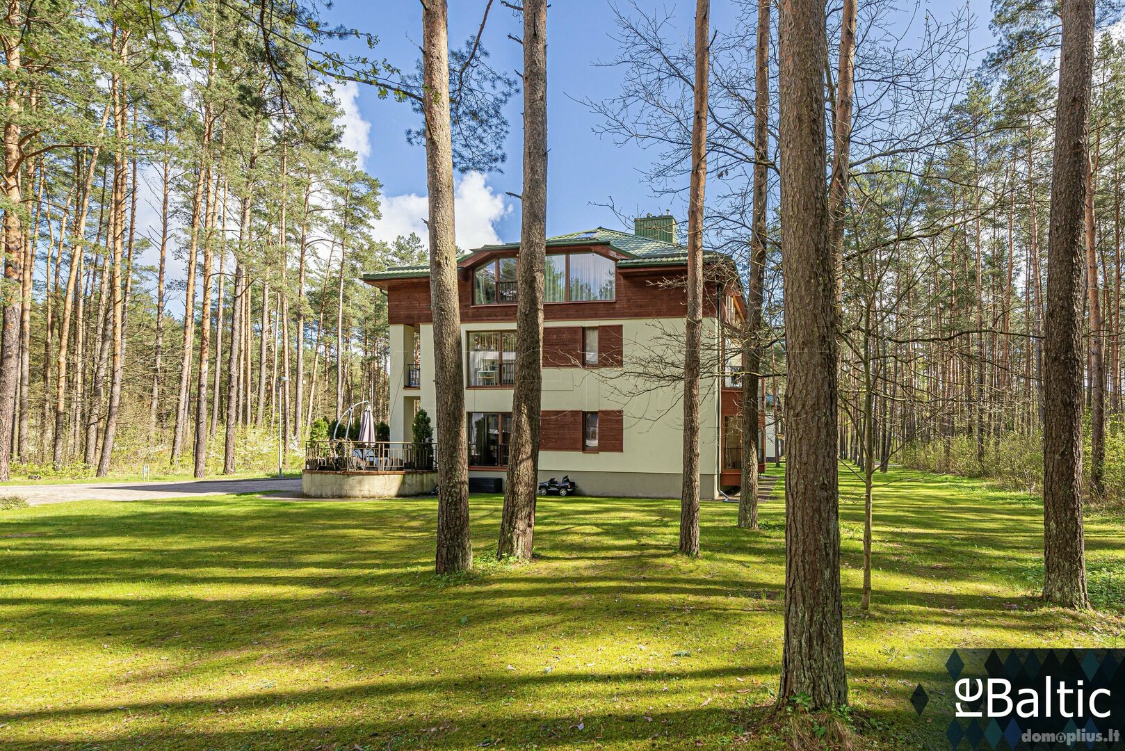 Parduodamas 4 kambarių butas Vilniuje, Valakampiuose, Turniškių g.