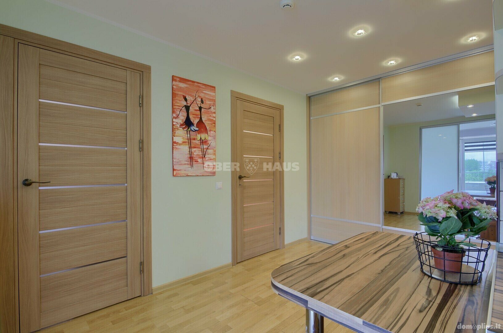 Продается 2 комнатная квартира Vilniuje, Pašilaičiuose, Perkūnkiemio g.
