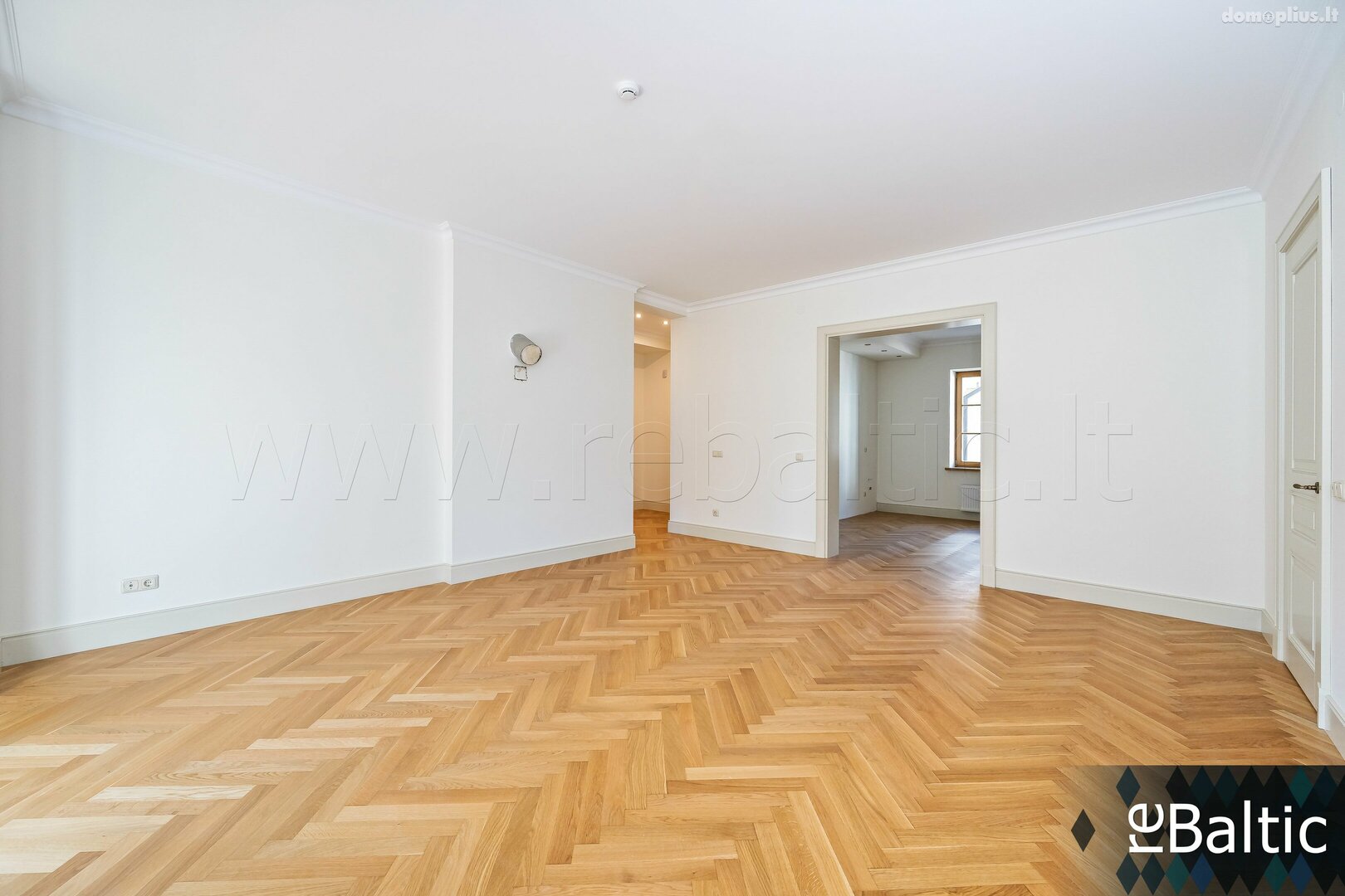 Parduodamas 3 kambarių butas Vilniuje, Antakalnyje, Nemenčinės pl.