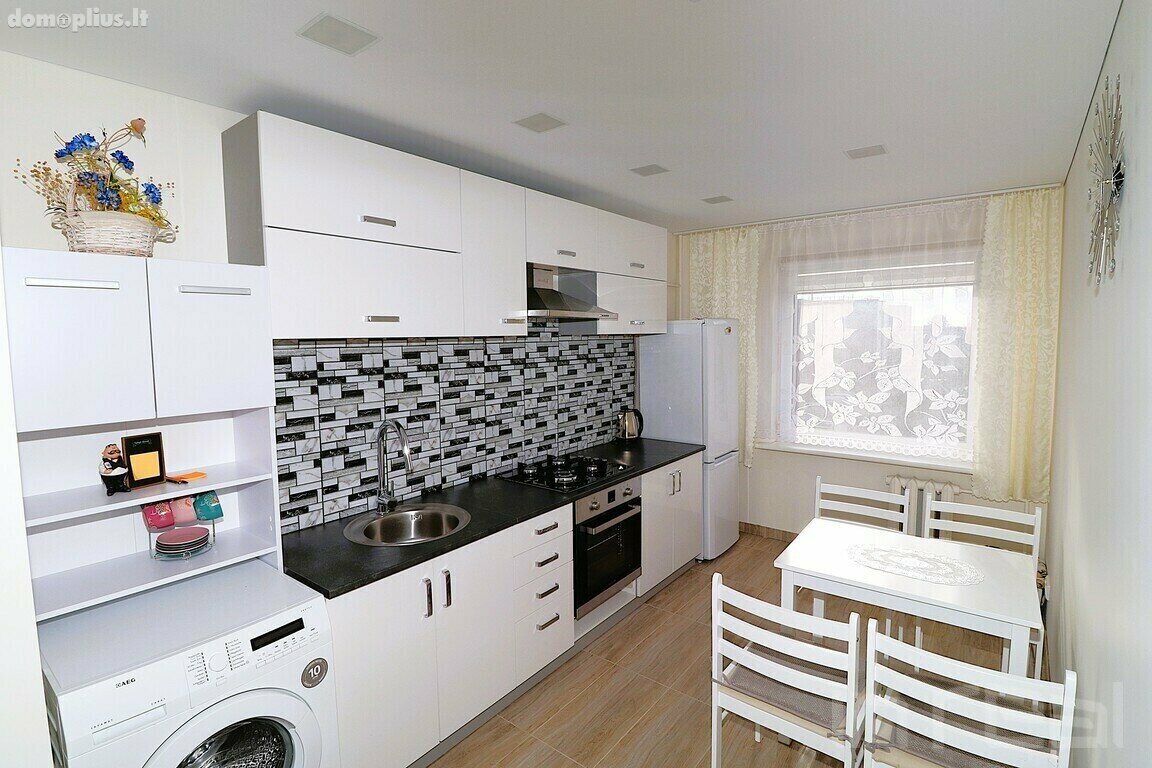 Parduodamas 2 kambarių butas Panevėžio rajono sav., Velžyje, Žemdirbių g.