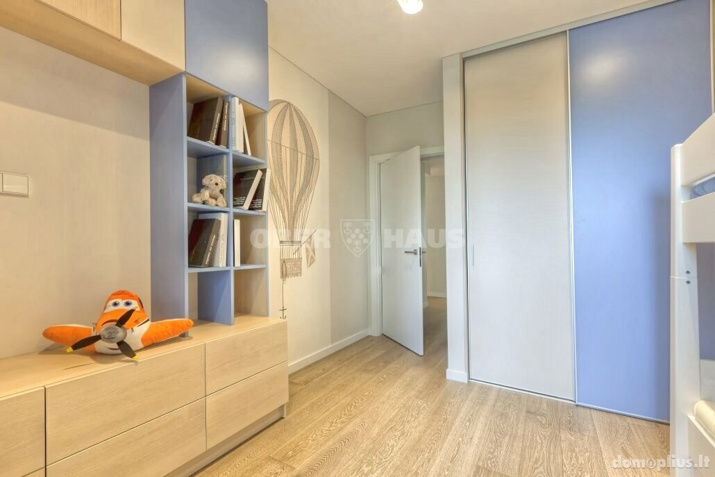 Продается 4 комнатная квартира Vilniuje, Žvėryne, Elnių g.