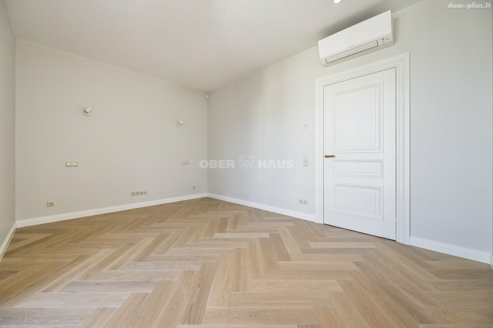 Parduodamas 3 kambarių butas Vilniuje, Užupyje