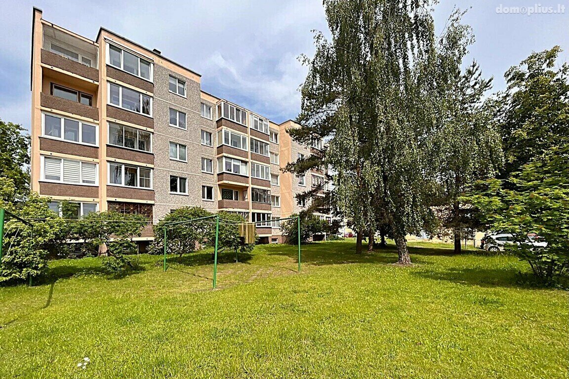 Parduodamas 2 kambarių butas Panevėžyje, Kniaudiškiuose, Molainių g.