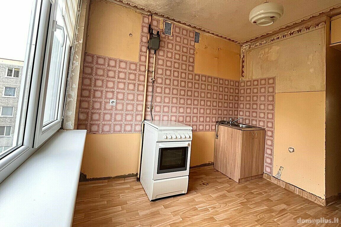 Parduodamas 2 kambarių butas Panevėžyje, Kniaudiškiuose, Molainių g.