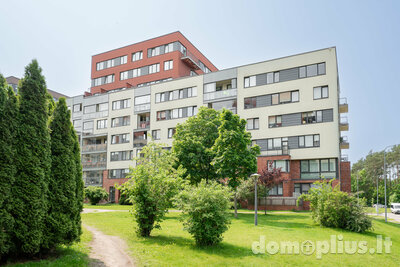 Parduodamas 3 kambarių butas Vilniuje, Lazdynėliuose, Jonažolių g.