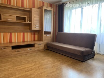 1 room apartment for sell Klaipėdoje, Mokyklos