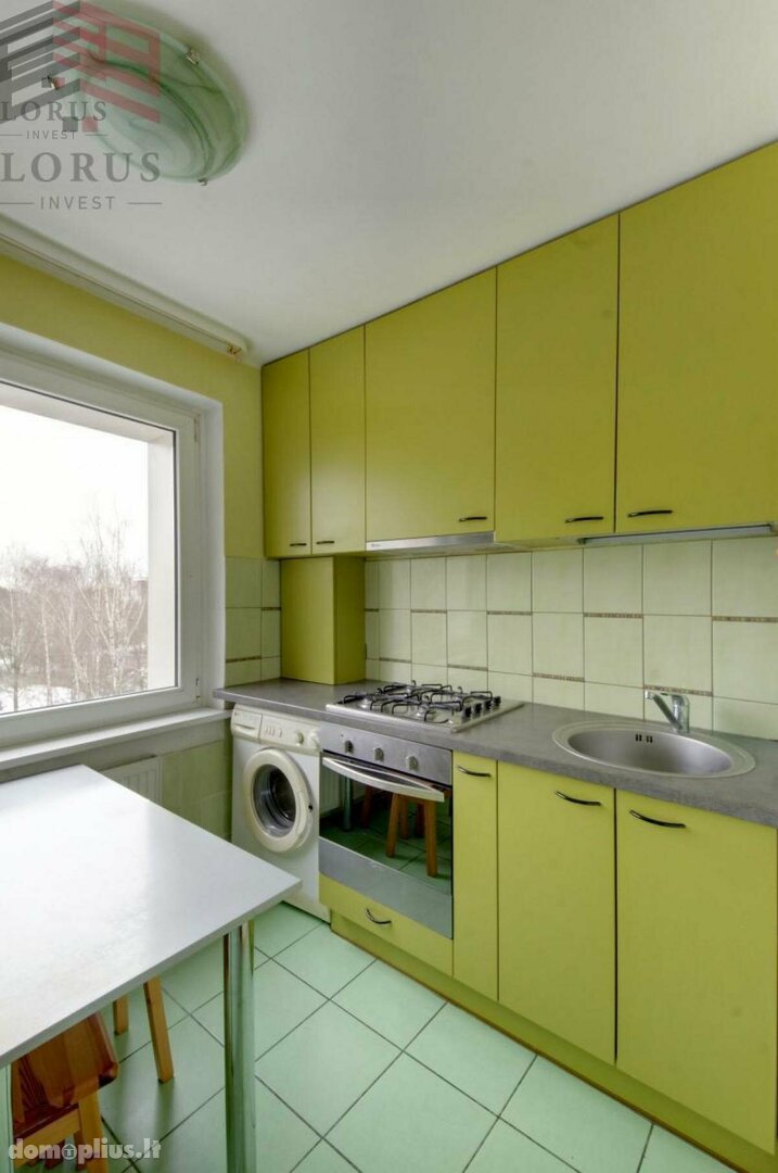 Продается 2 комнатная квартира Vilniuje, Viršuliškėse, Tujų g.