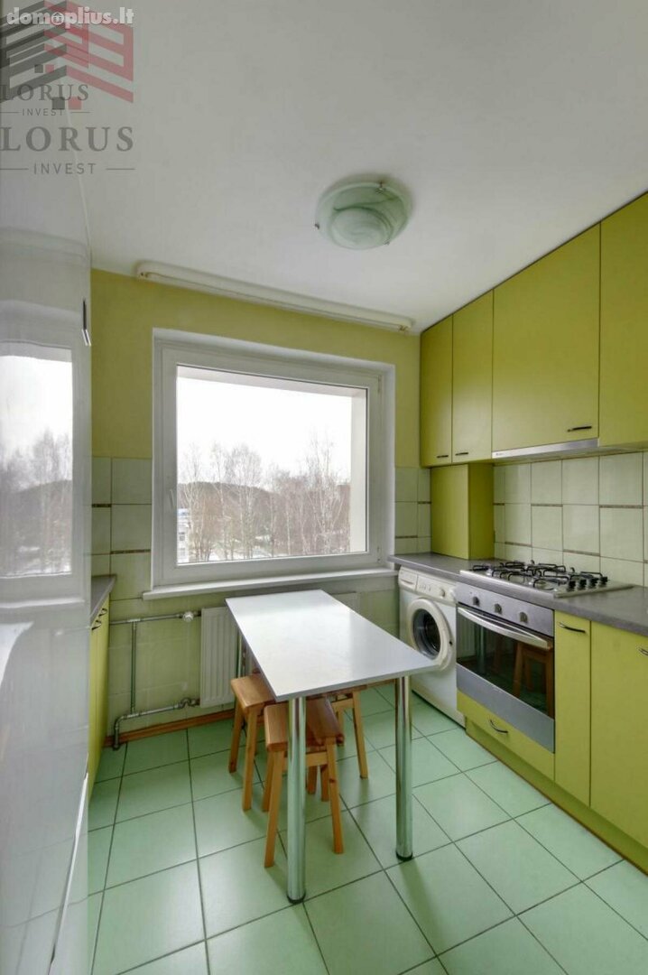 Продается 2 комнатная квартира Vilniuje, Viršuliškėse, Tujų g.