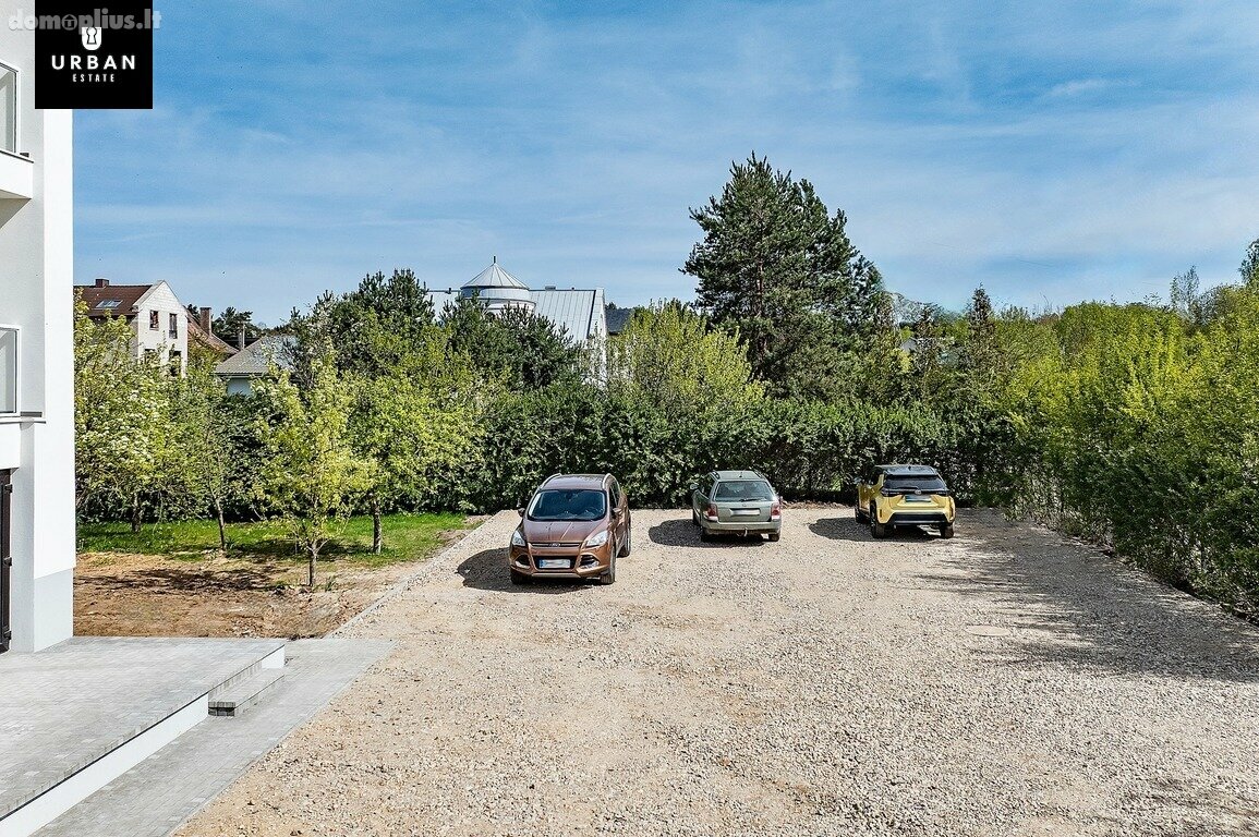 Parduodamas 1 kambario butas Vilniuje, Lazdynėliuose, Sutemų g.