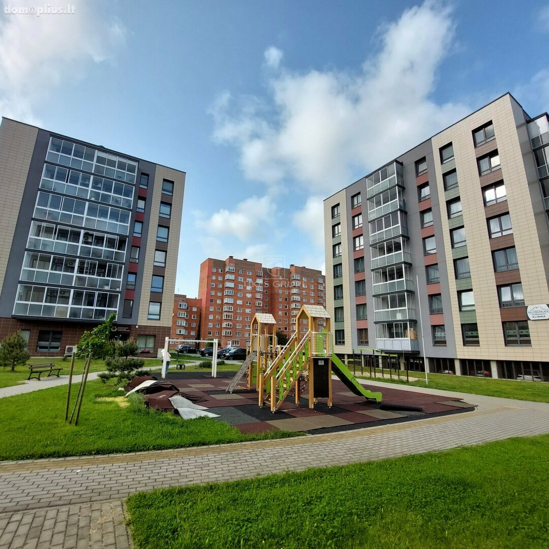 Parduodamas 3 kambarių butas Klaipėda, Klaipėdoje, Baltijos pr.