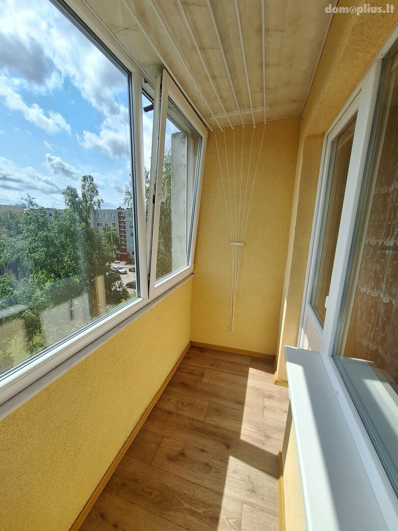 Parduodamas 2 kambarių butas Šiauliuose, Lieporiuose, Gegužių g.