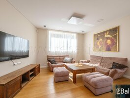 5 rooms apartment for rent Vilniuje, Antakalnyje, M. Počobuto g.