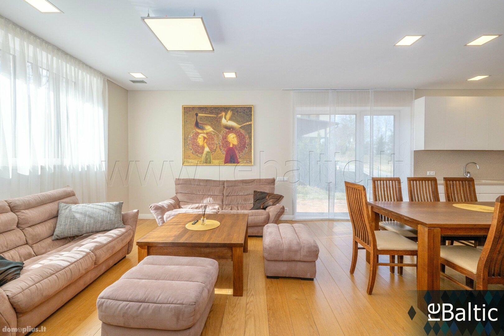 5 rooms apartment for rent Vilniuje, Antakalnyje, M. Počobuto g.