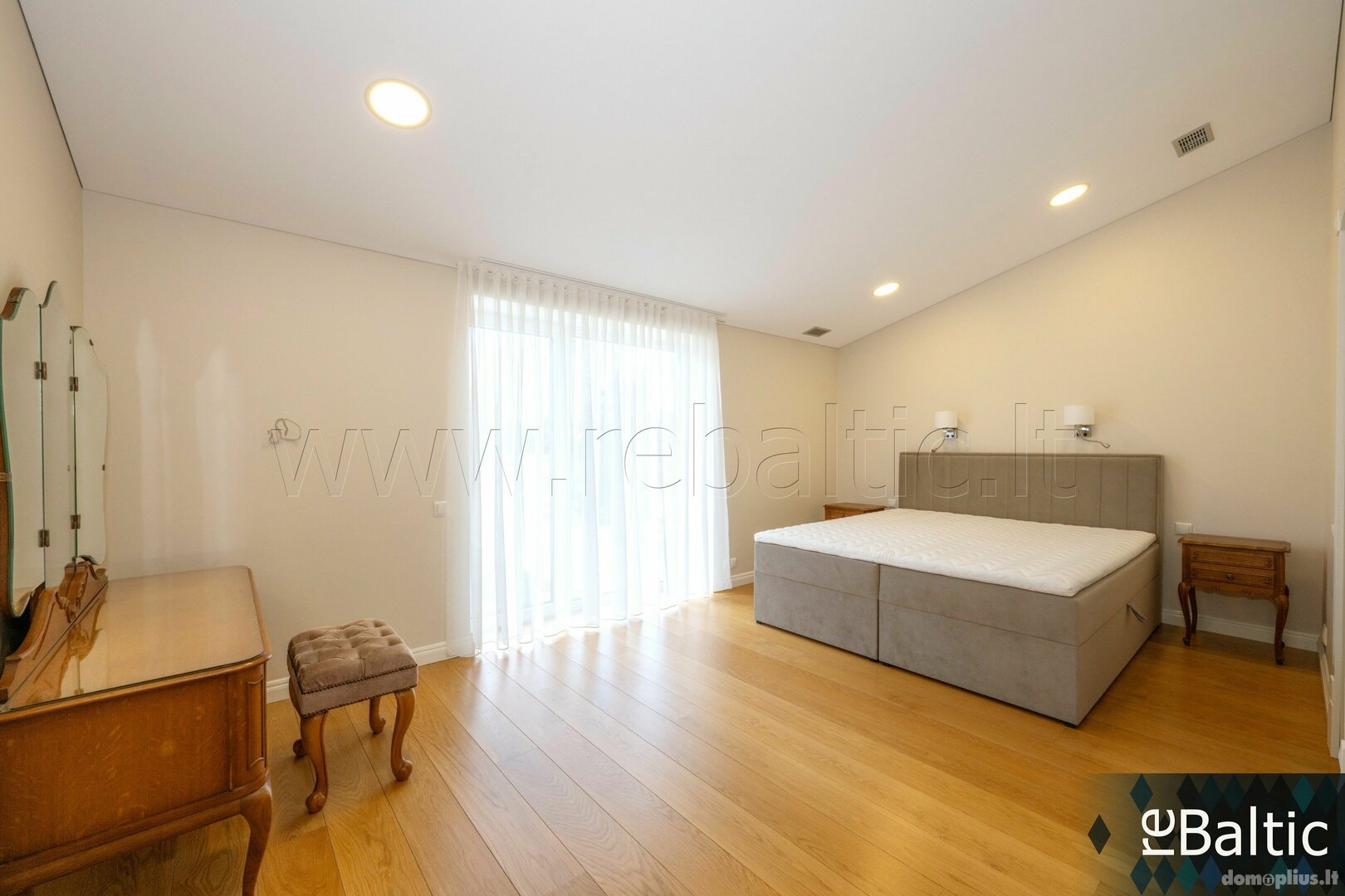 5 rooms apartment for rent Vilniuje, Antakalnyje, M. Počobuto g.