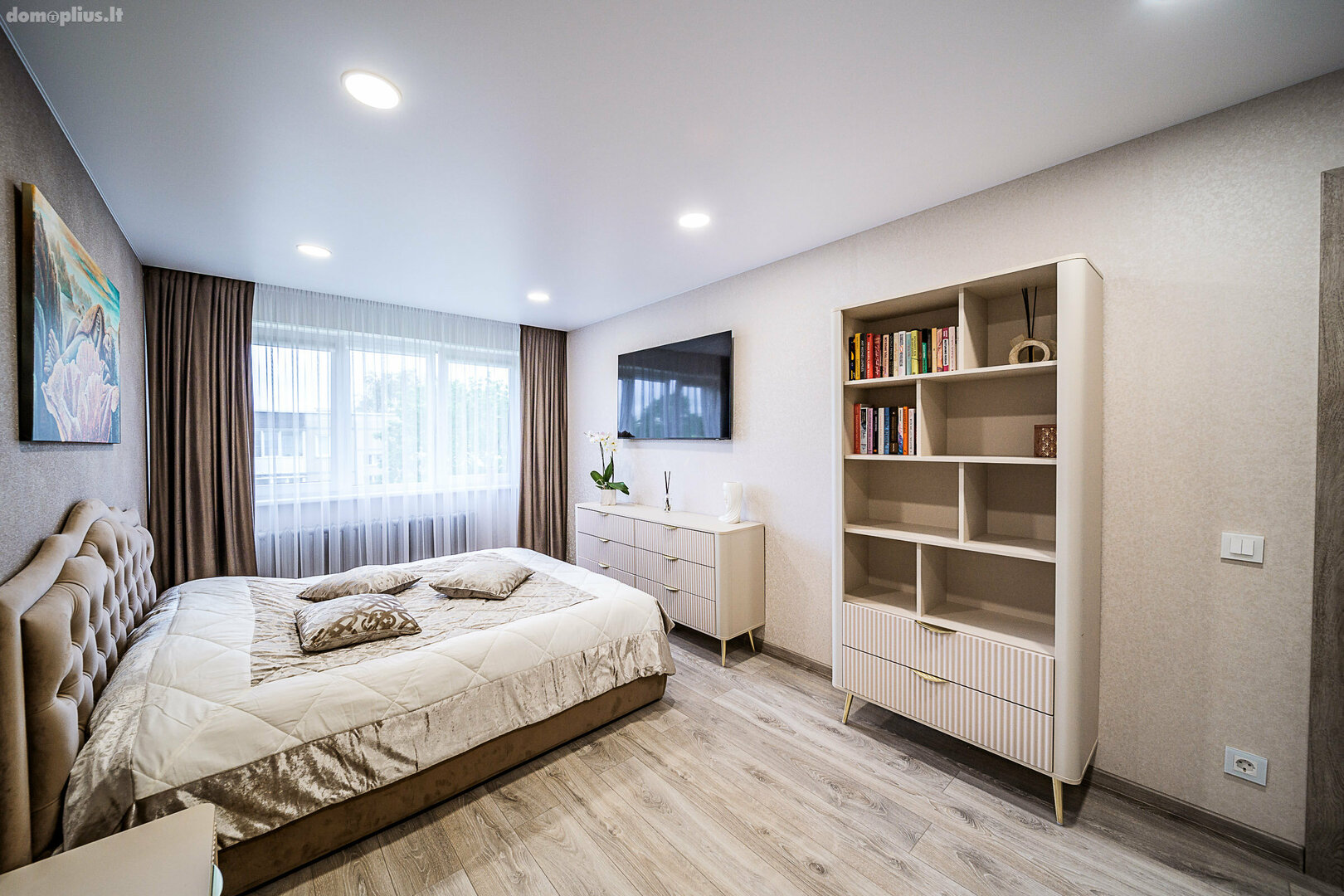3 rooms apartment for sell Šiauliuose, Centre, Vilniaus g.