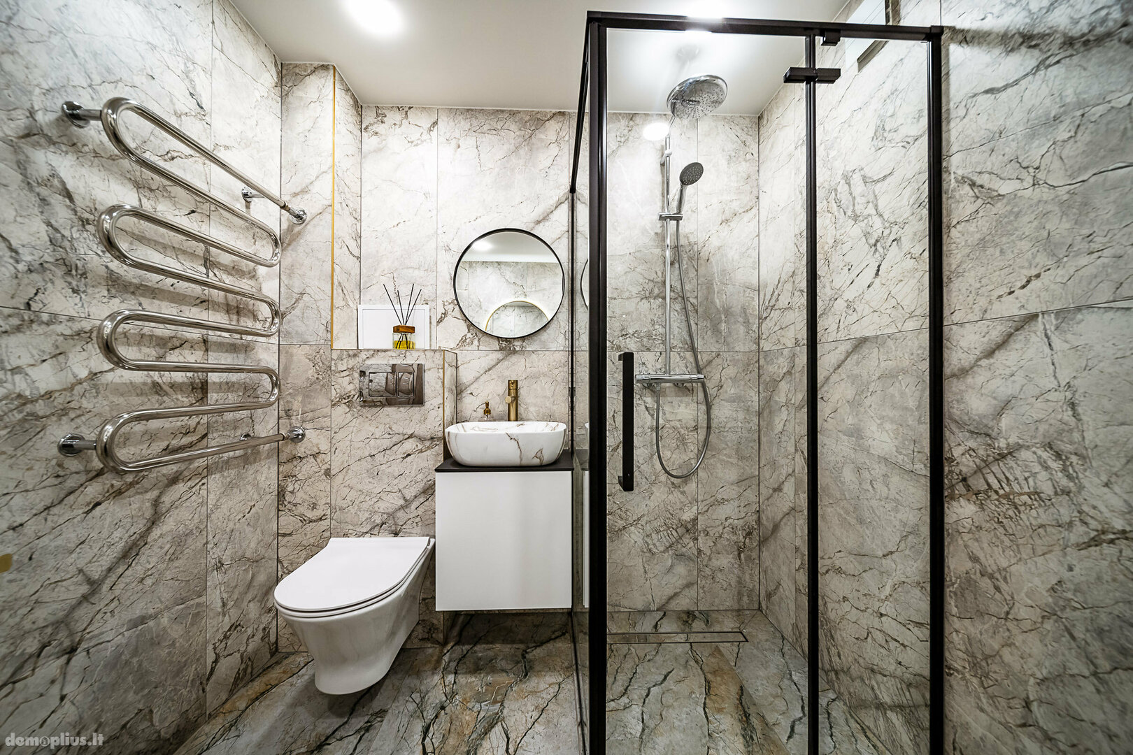 3 rooms apartment for sell Šiauliuose, Centre, Vilniaus g.
