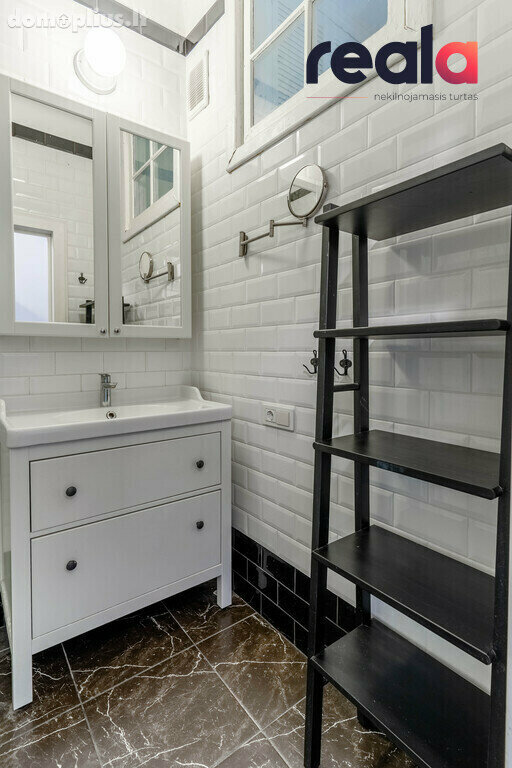 3 rooms apartment for rent Vilniuje, Naujamiestyje, A. Goštauto g.
