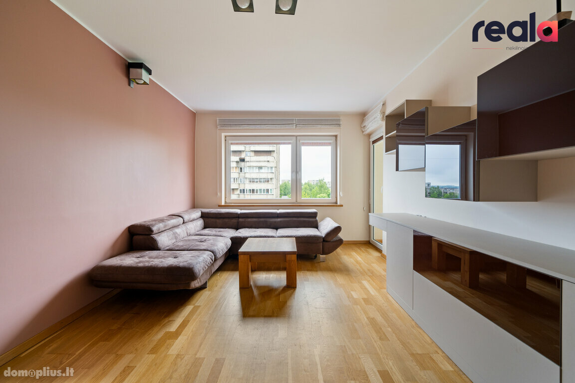 Продается 3 комнатная квартира Vilniuje, Justiniškėse, Taikos g.