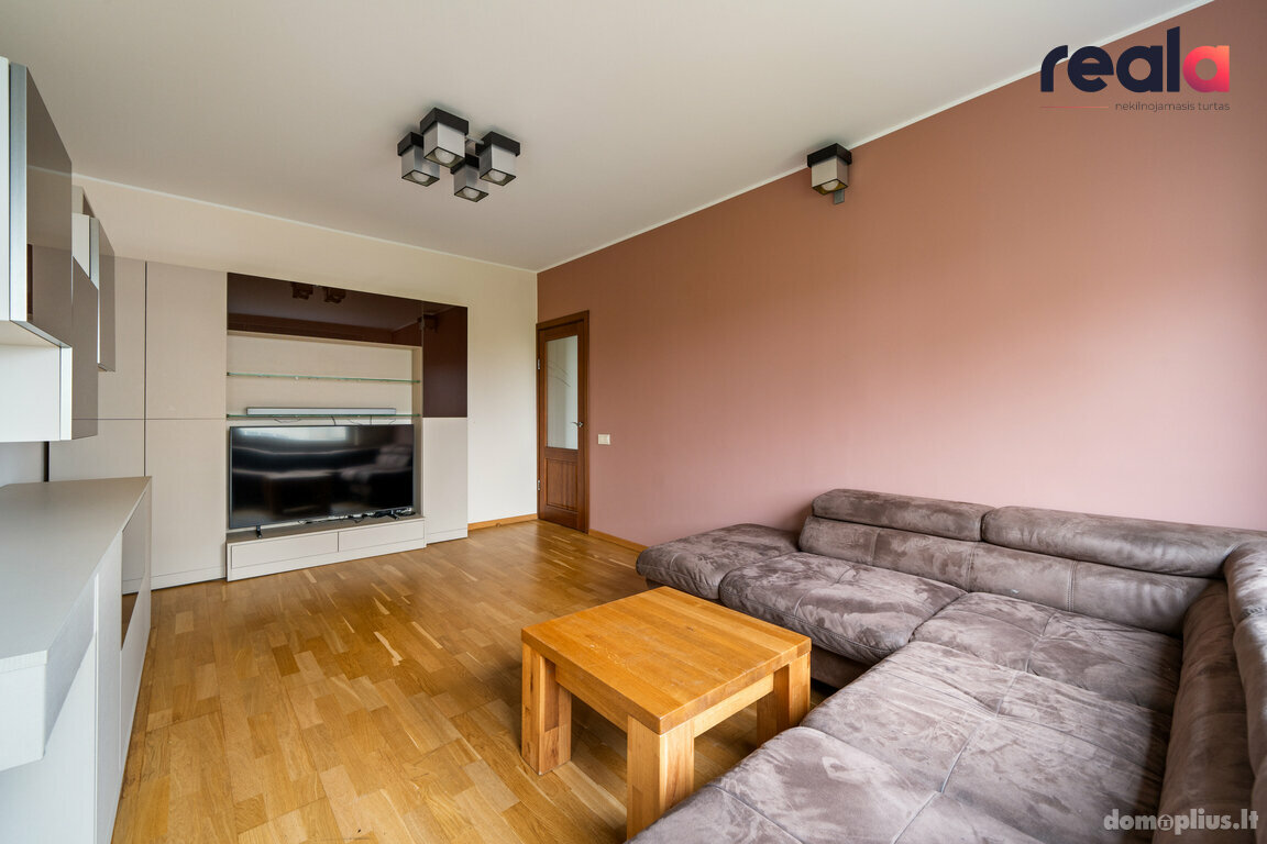 Продается 3 комнатная квартира Vilniuje, Justiniškėse, Taikos g.