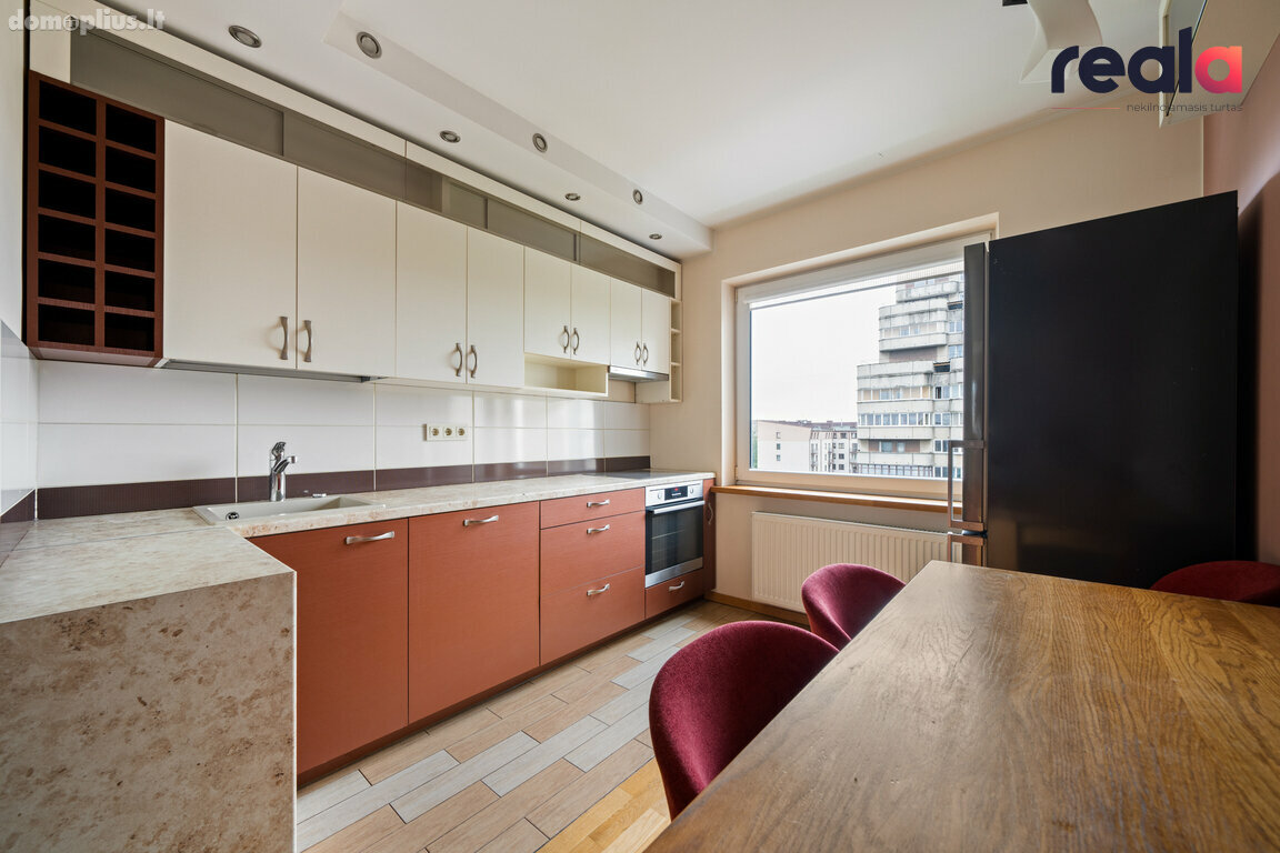 Продается 3 комнатная квартира Vilniuje, Justiniškėse, Taikos g.