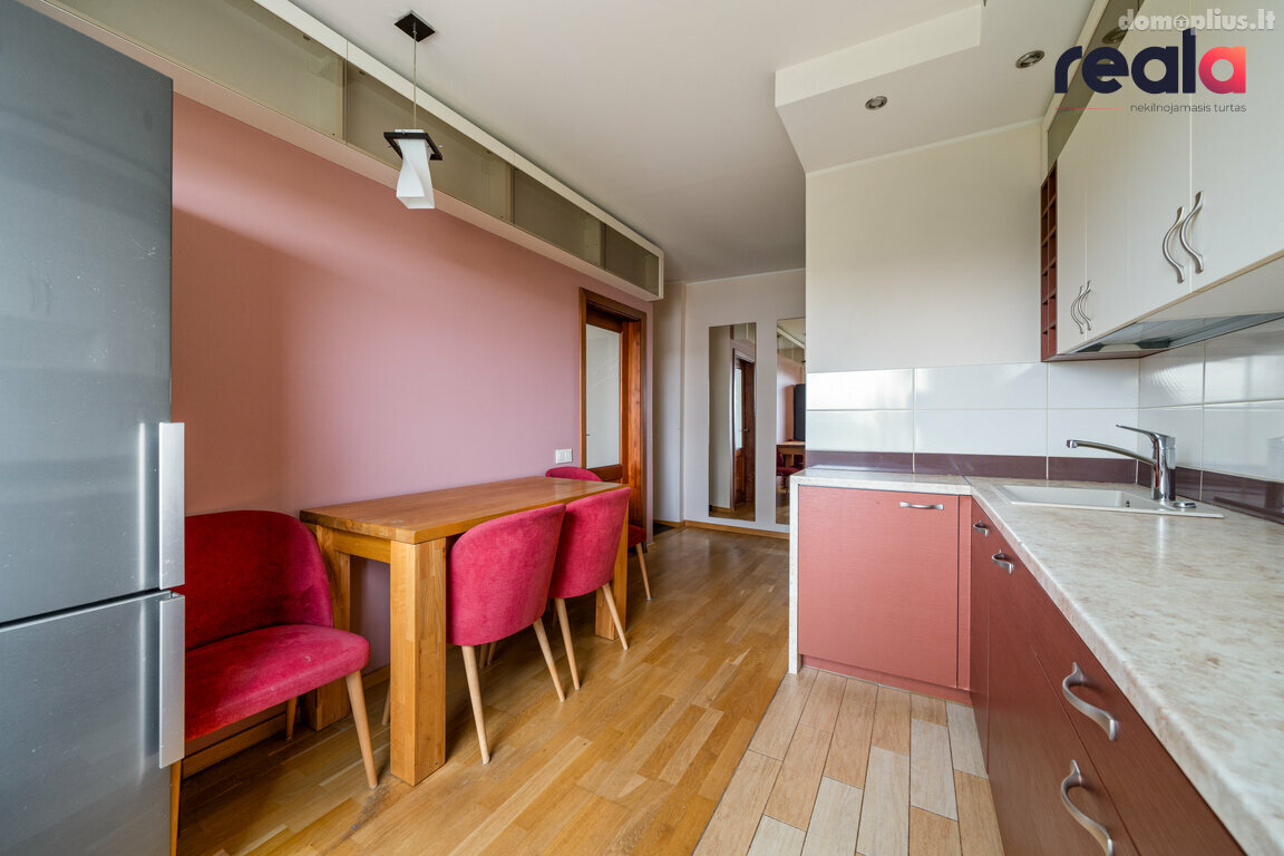Продается 3 комнатная квартира Vilniuje, Justiniškėse, Taikos g.