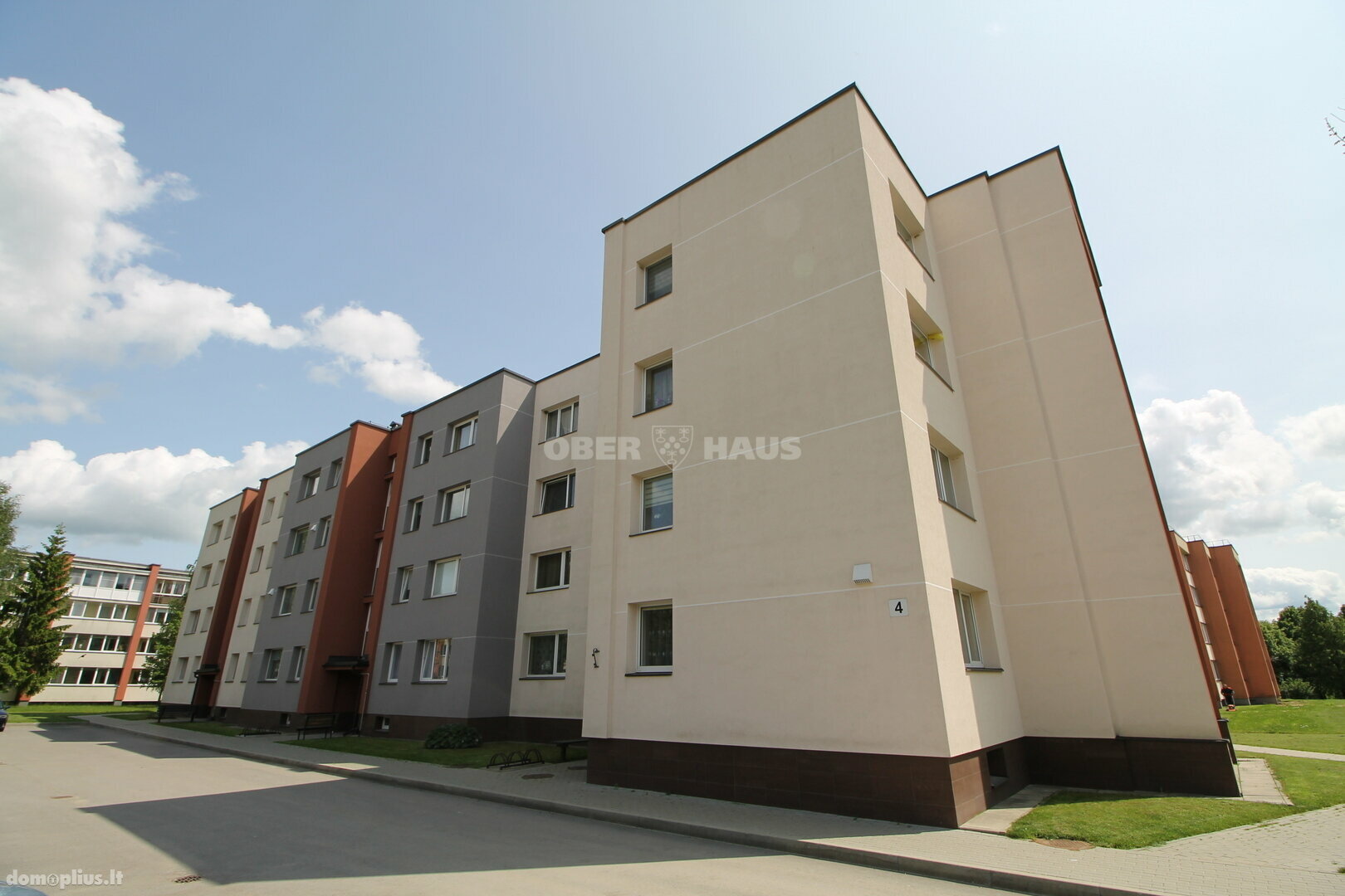 Продается 2 комнатная квартира Pakruojo rajono sav., Pakruojyje