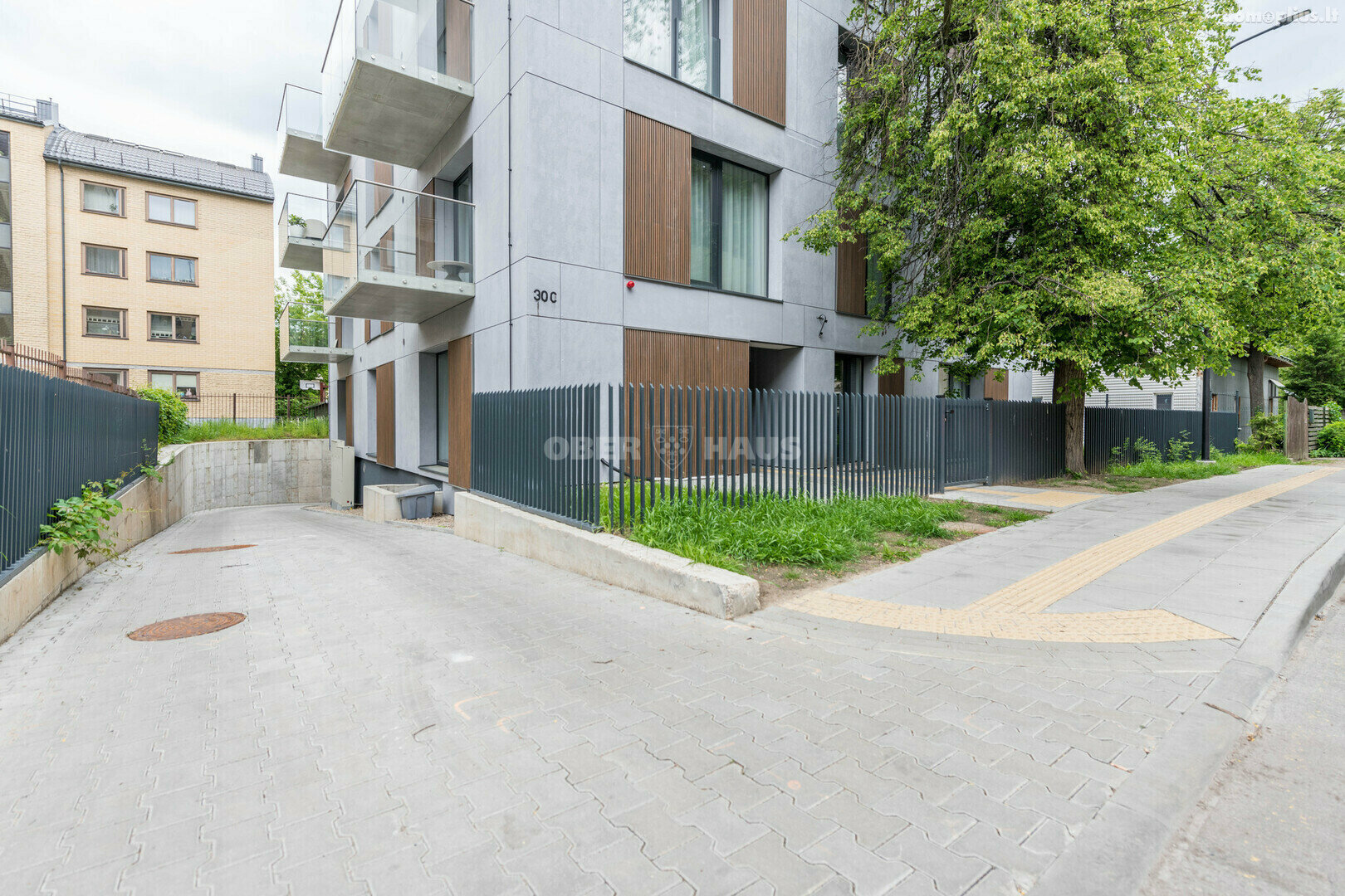 3 rooms apartment for sell Vilniuje, Naujamiestyje, S. Konarskio g.