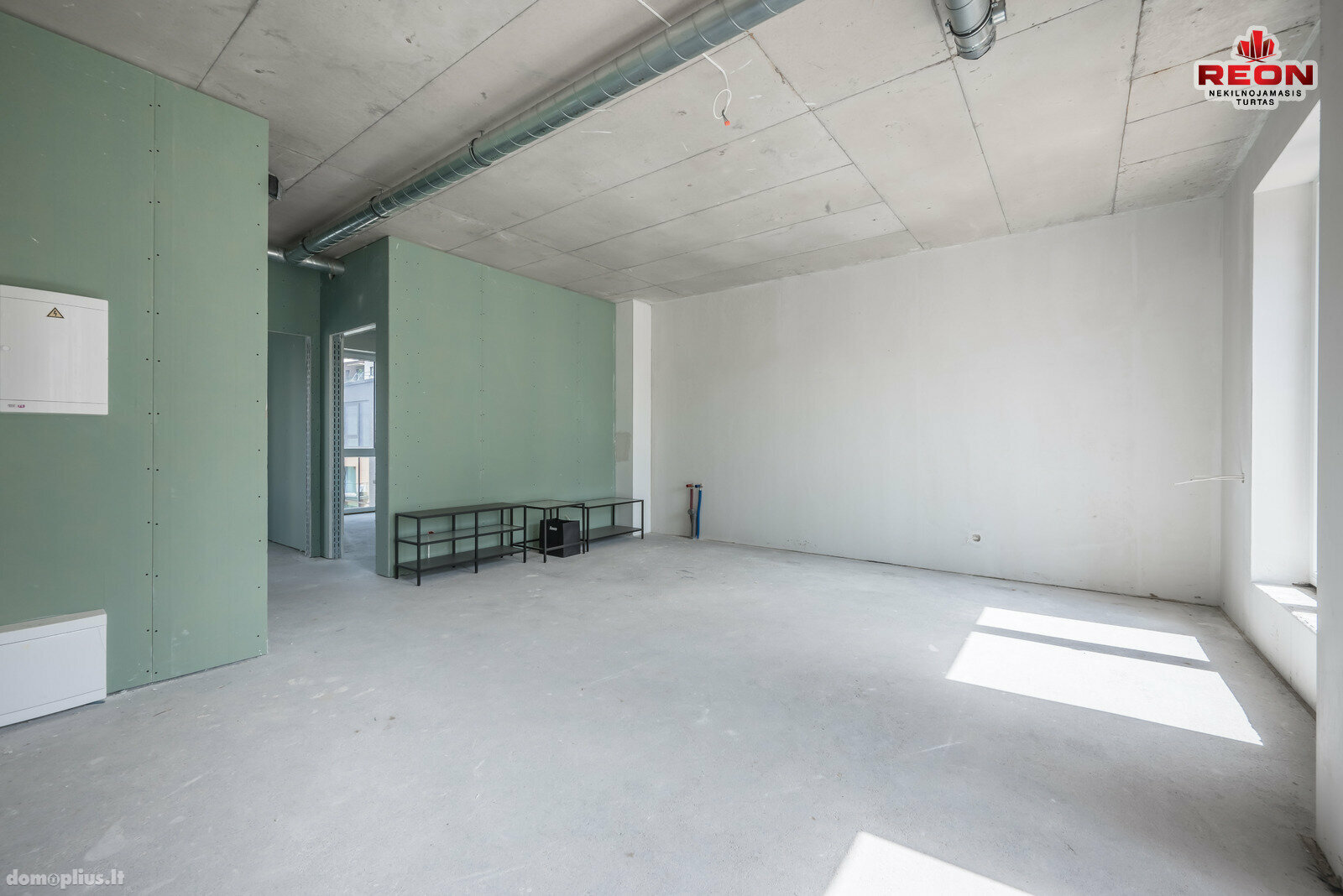 Продается 4 комнатная квартира Vilniuje, Žvėryne, Paribio g.