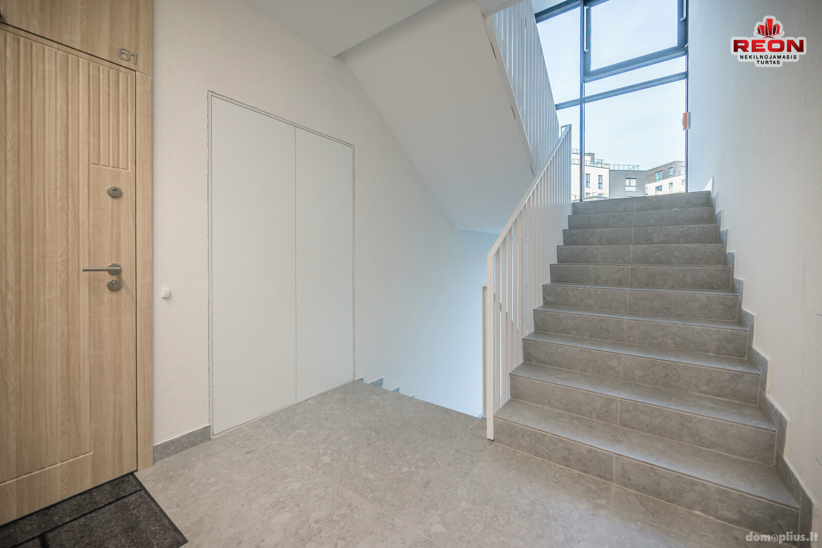 Продается 4 комнатная квартира Vilniuje, Žvėryne, Paribio g.