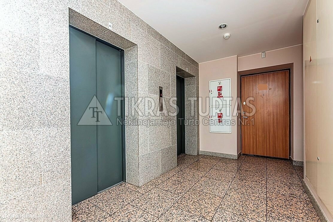Продается 2 комнатная квартира Klaipėdoje, Vėtrungėje, Kuosų g.