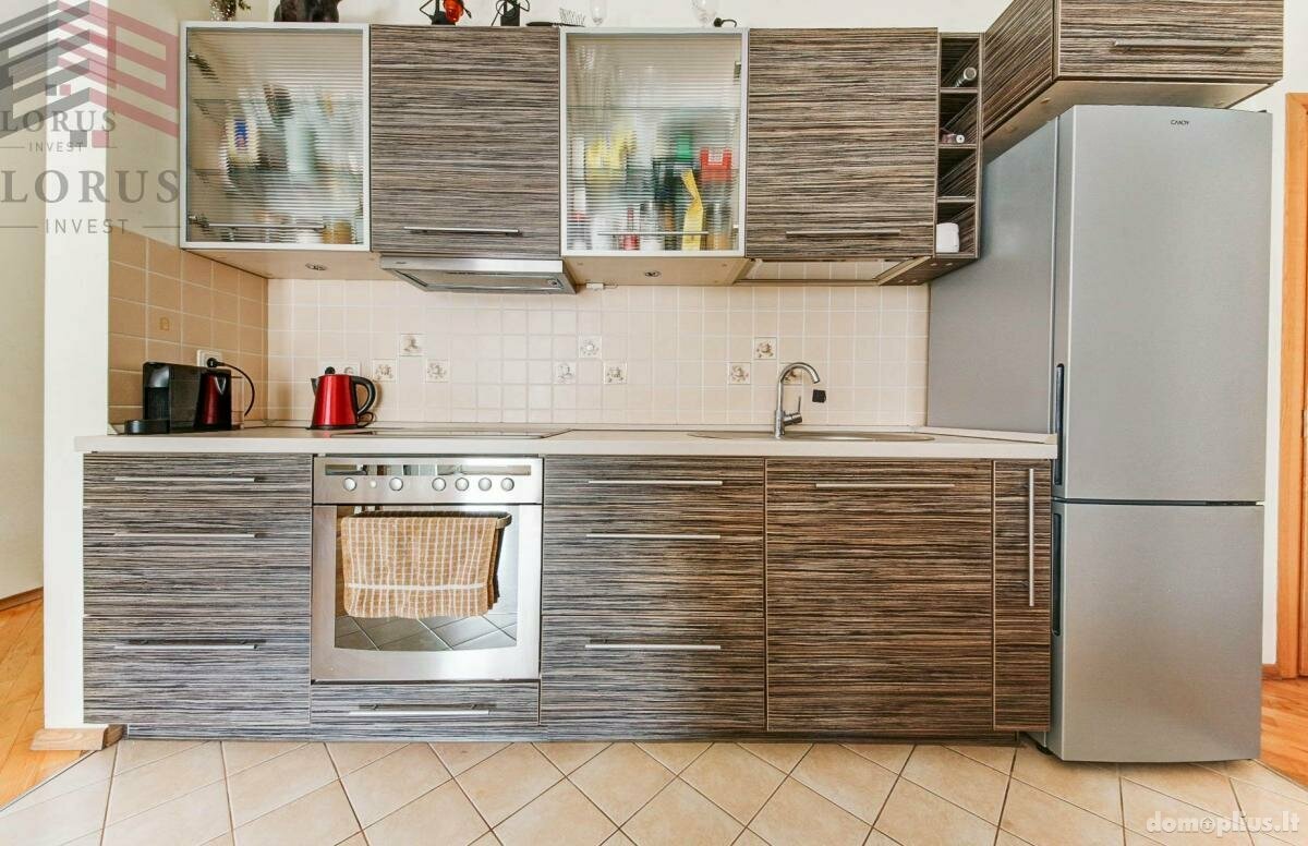 Продается 2 комнатная квартира Vilniuje, Šeškinėje, Šeškinės g.