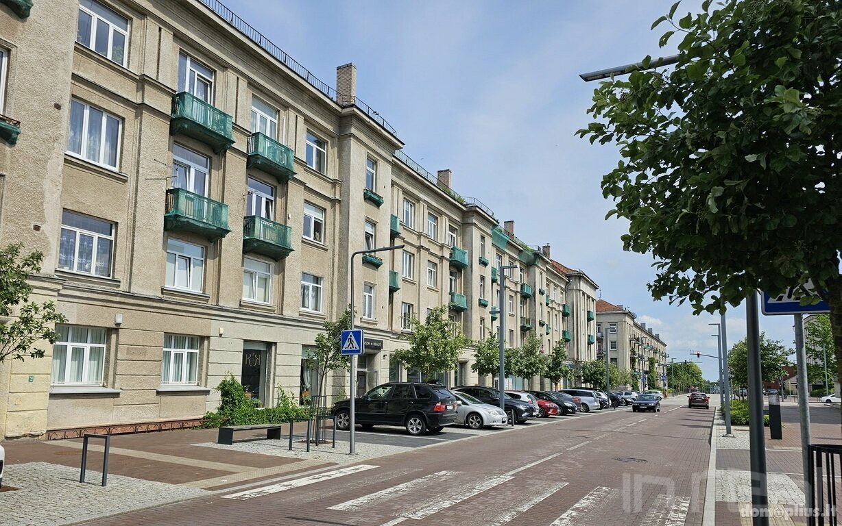 Продается 4 комнатная квартира Šiauliuose, Centre, Varpo g.