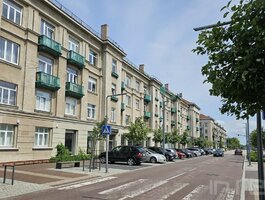 4 kambarių butas Šiauliuose, Centre, Varpo g.