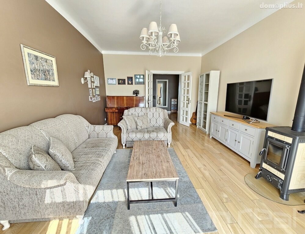 4 rooms apartment for sell Šiauliuose, Centre, Varpo g.