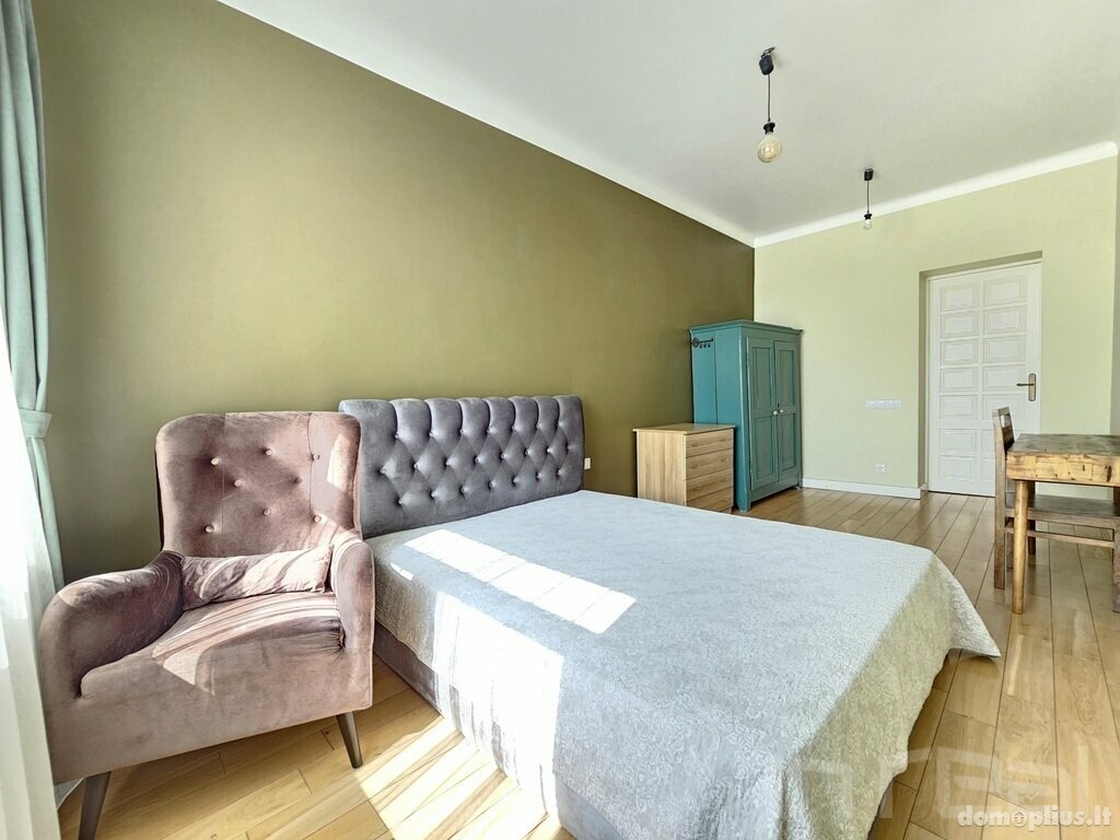 4 rooms apartment for sell Šiauliuose, Centre, Varpo g.