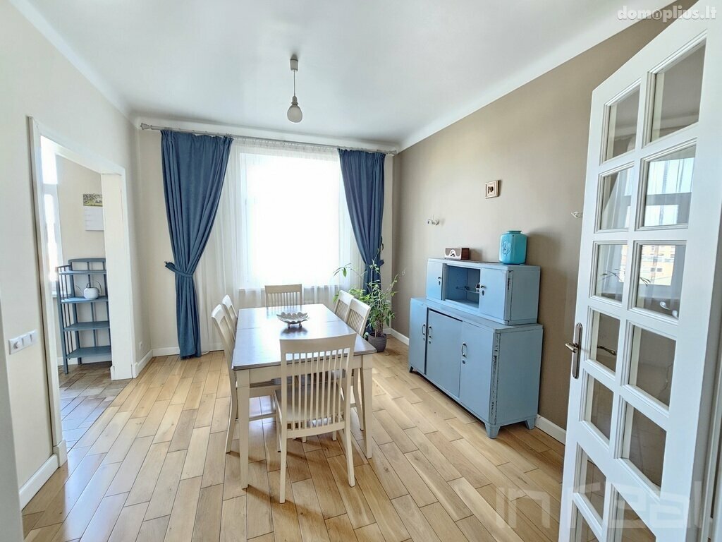 4 rooms apartment for sell Šiauliuose, Centre, Varpo g.