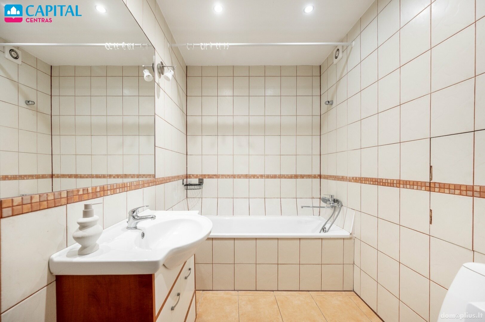 Продается 2 комнатная квартира Vilniuje, Šiaurės miestelis, S. Žukausko g.