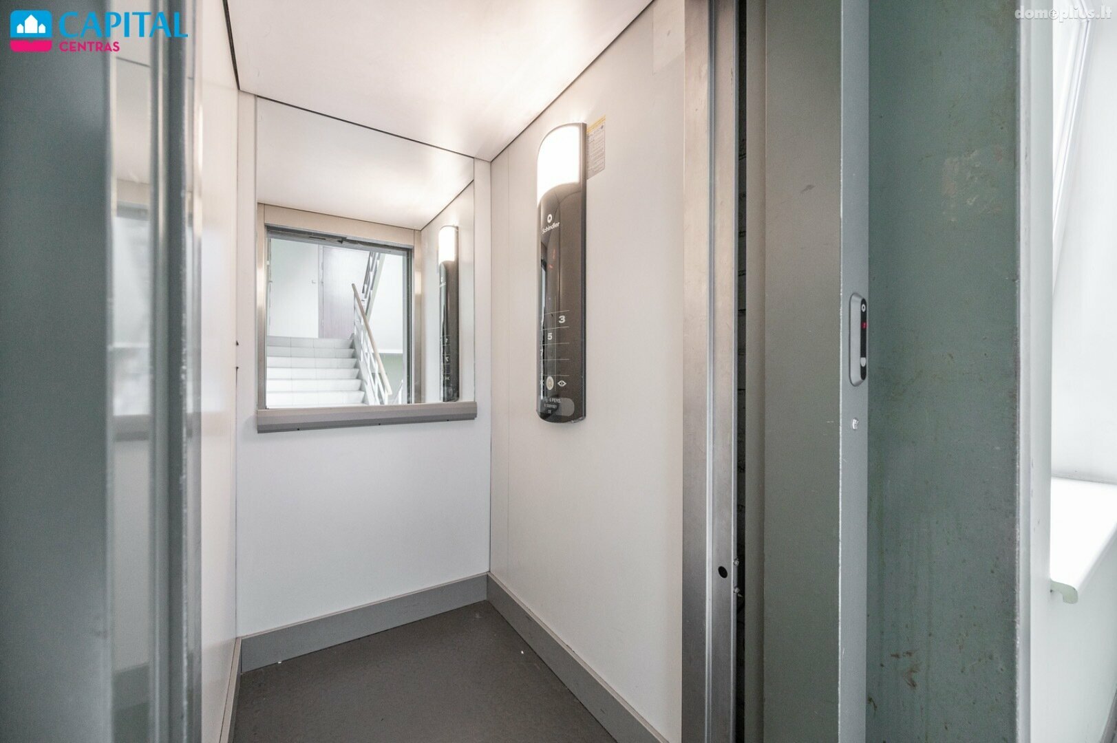Продается 2 комнатная квартира Vilniuje, Šiaurės miestelis, S. Žukausko g.