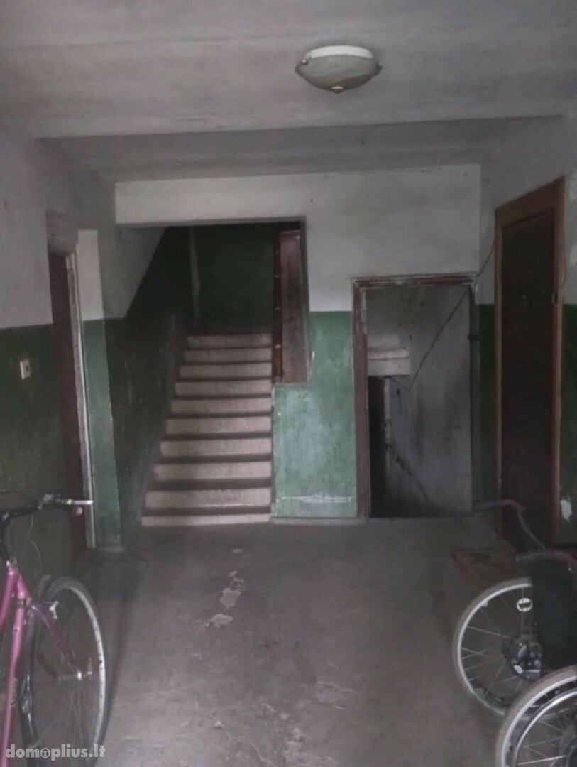 Продается 3 комнатная квартира Pasvalio rajono sav., Gulbinėnuose, Parko g.