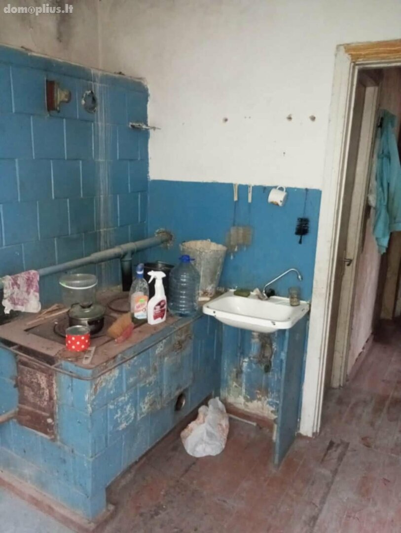 Продается 3 комнатная квартира Pasvalio rajono sav., Gulbinėnuose, Parko g.