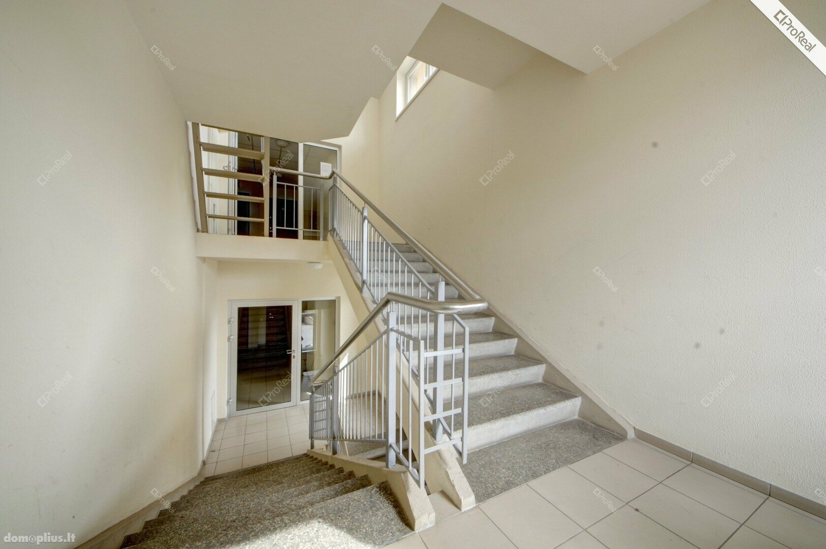 Сдаю 2 комнатную квартиру Vilniuje, Kalnėnuose, Gurių g.