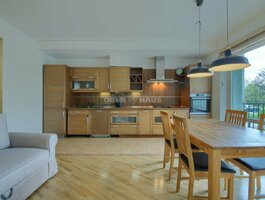 3 rooms apartment for rent Vilniuje, Antakalnyje, P. Vileišio g.