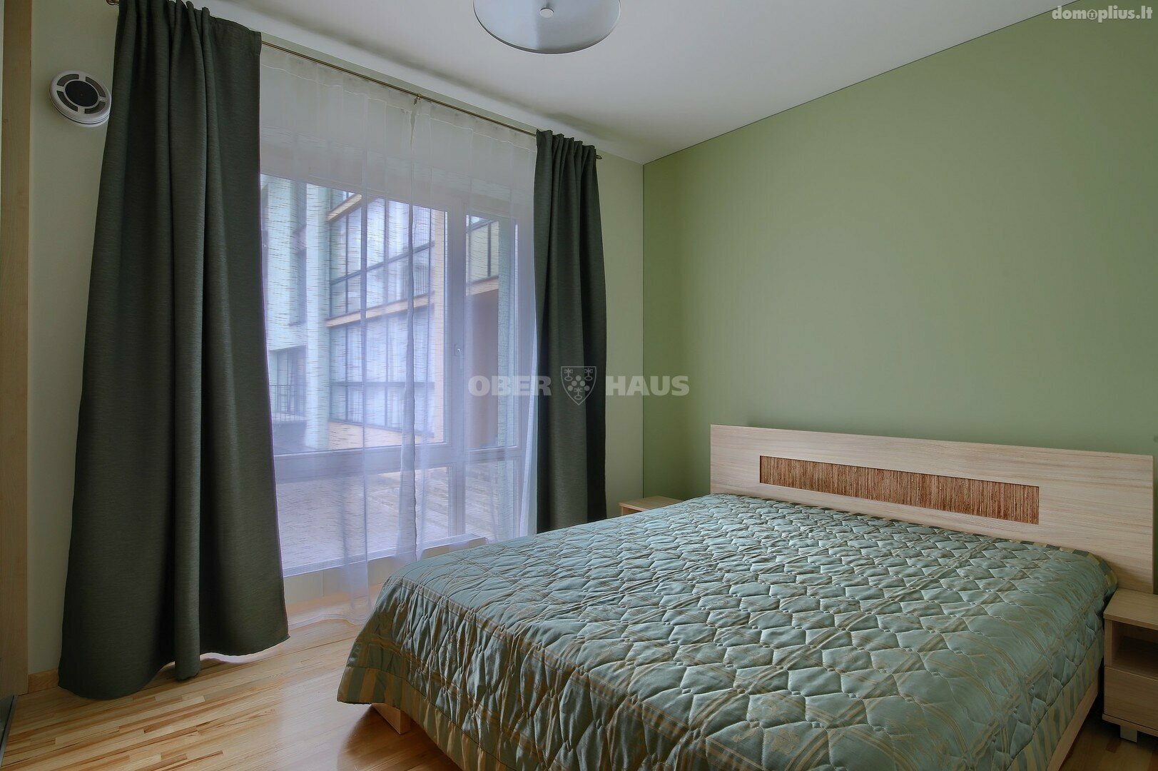 3 rooms apartment for rent Vilniuje, Antakalnyje, P. Vileišio g.