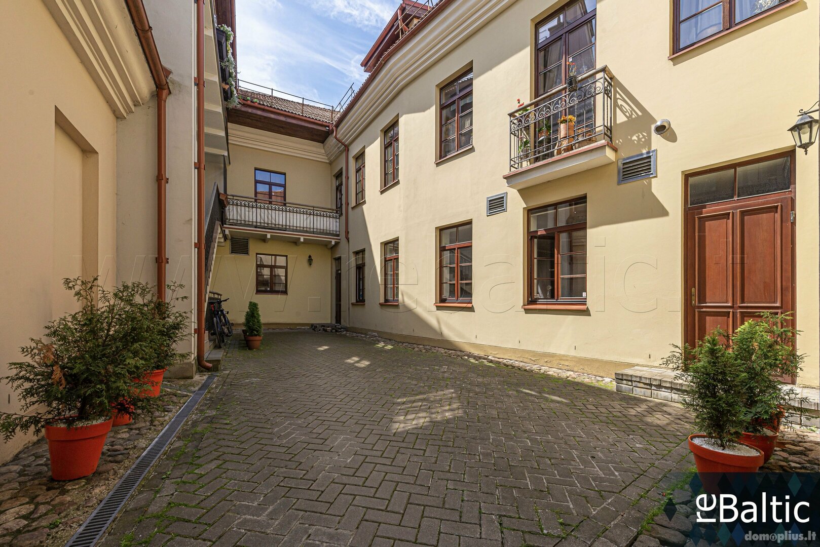 Продается 2 комнатная квартира Vilniuje, Senamiestyje, Mėsinių g.