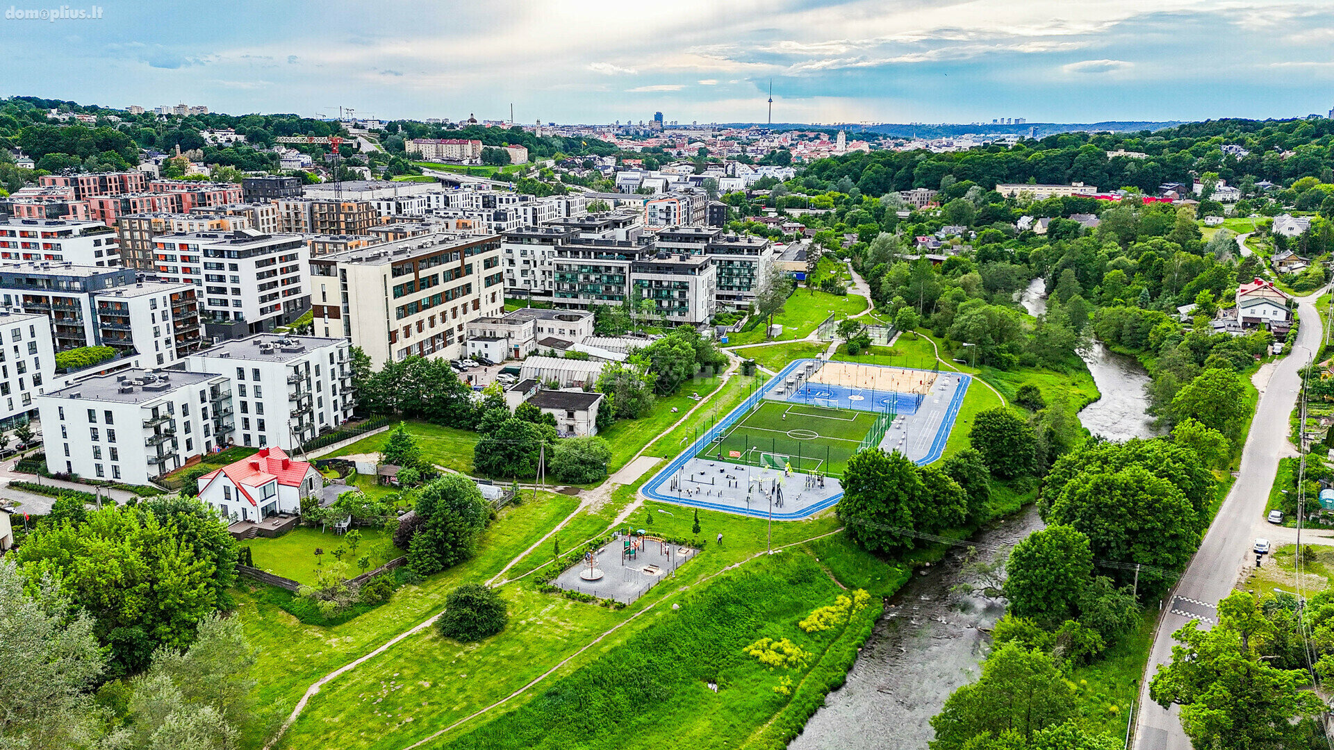 Parduodamas 2 kambarių butas Vilniuje, Markučiuose
