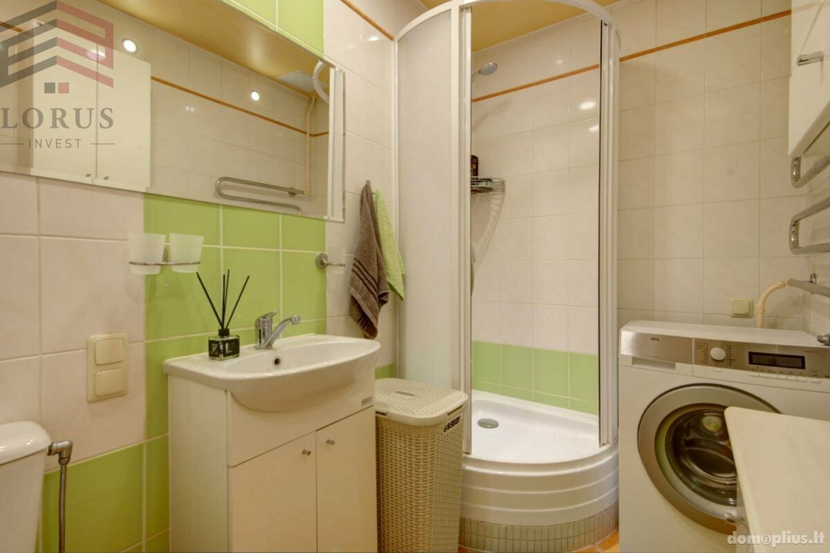 2 rooms apartment for sell Vilniuje, Naujininkuose, Dzūkų g.