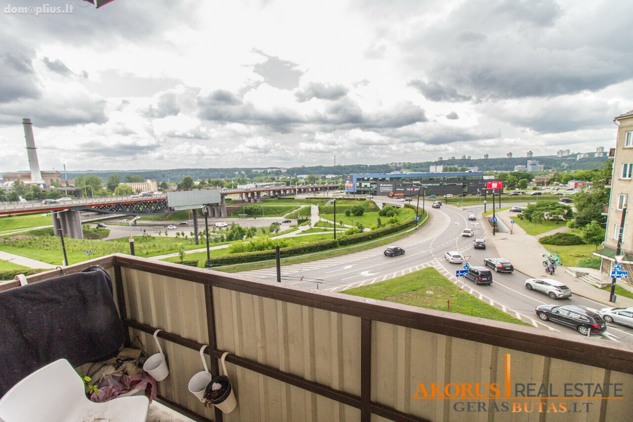 Продается 2 комнатная квартира Vilniuje, Naujamiestyje, Savanorių pr.
