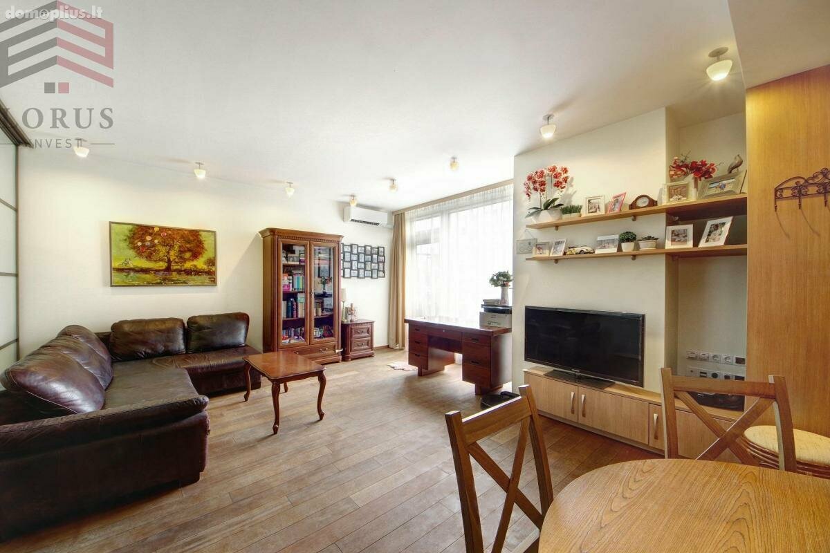 2 rooms apartment for sell Vilniuje, Naujamiestyje, M. Valančiaus g.