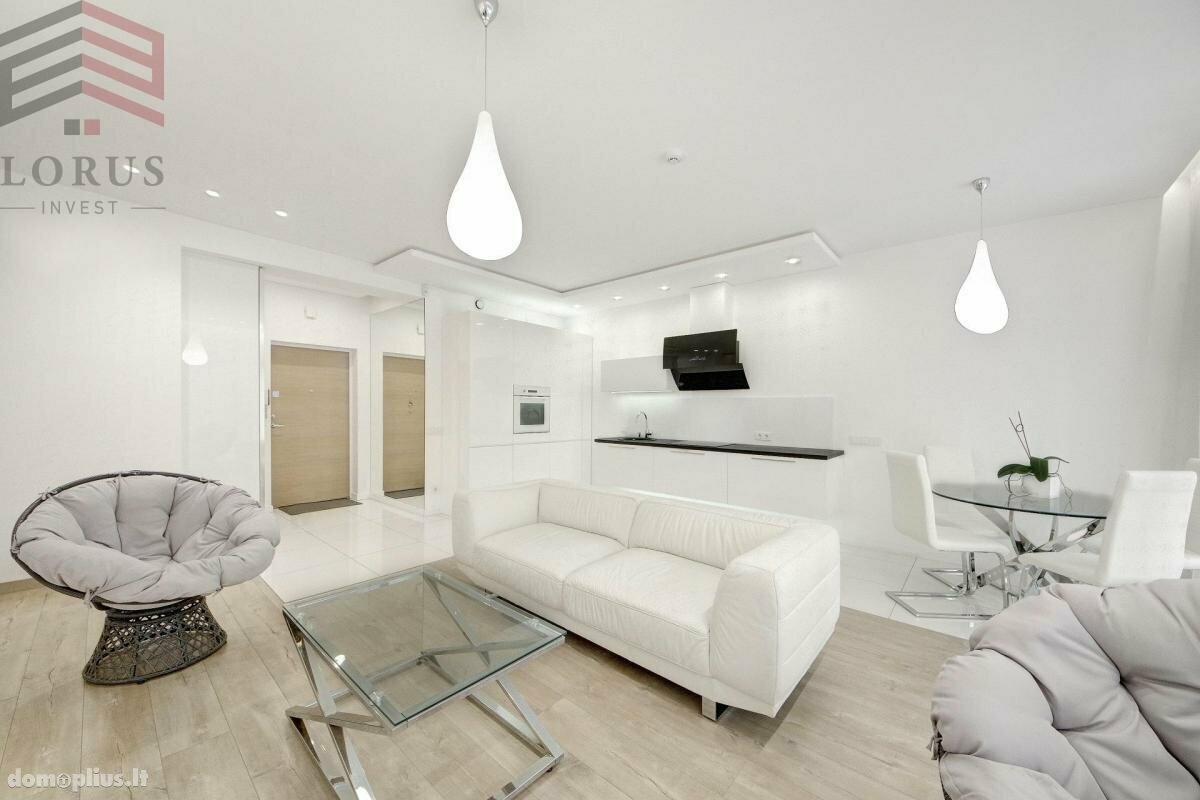 3 rooms apartment for sell Vilniuje, Karoliniškėse, Igno Šimulionio g.