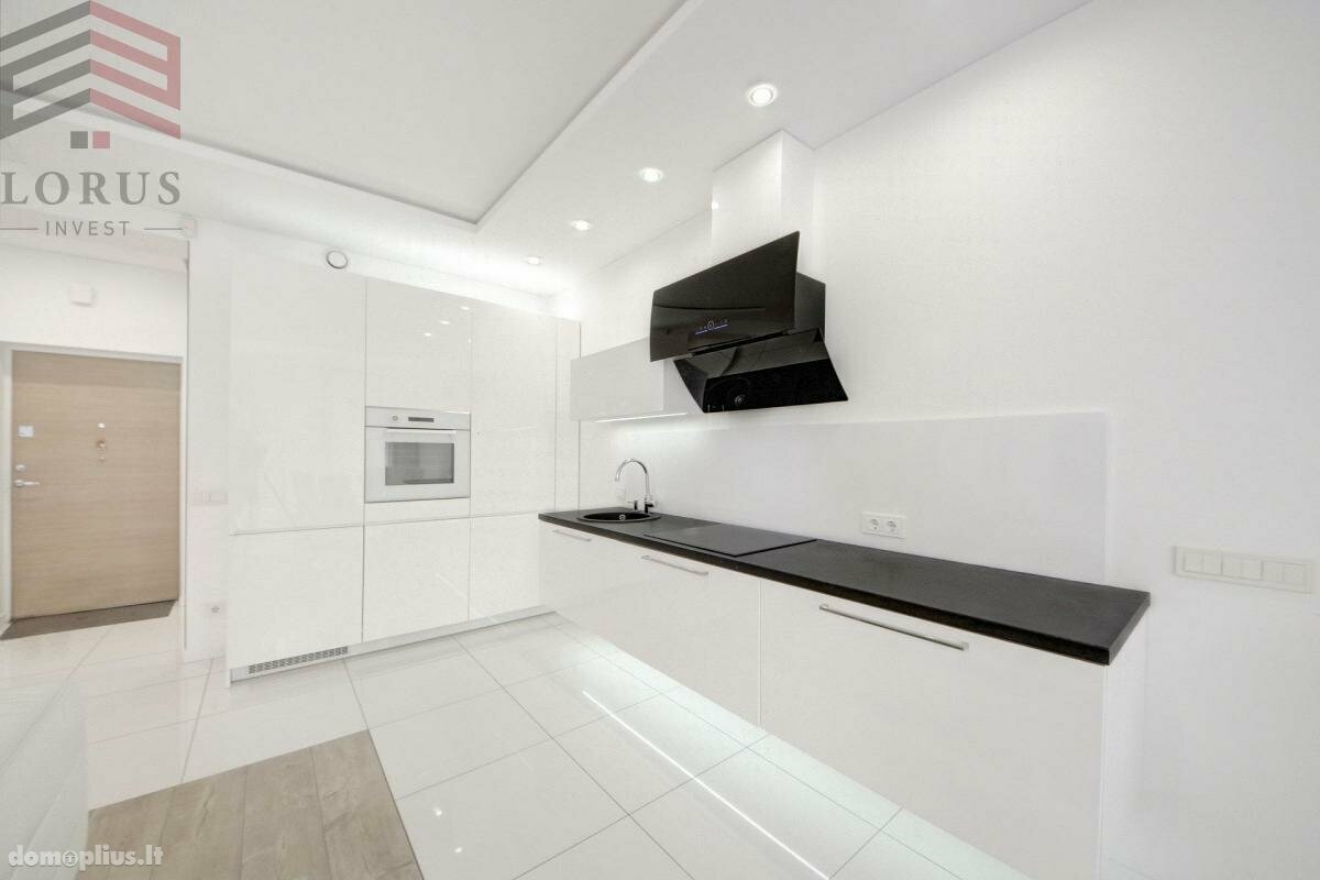 3 rooms apartment for sell Vilniuje, Karoliniškėse, Igno Šimulionio g.